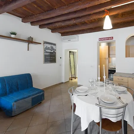 Suitelowcost De Amicis