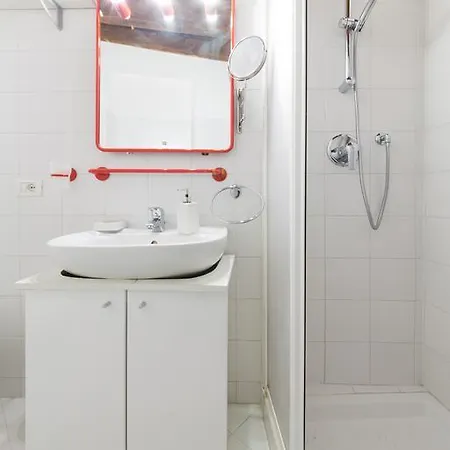 Suitelowcost De Amicis